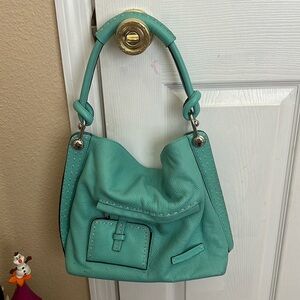 BCBG Maxazria shoulder bag ⭐️🤩